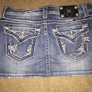 Size 28 Miss Me denim skirt!